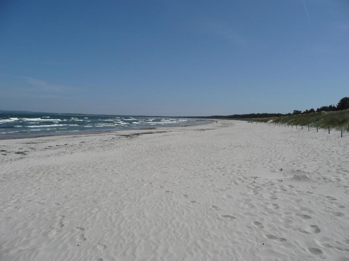 Ferienwohnung Mit Traumhaftem Meerblick - Haus Am Meer Fewo 11 Lohme Exterior photo